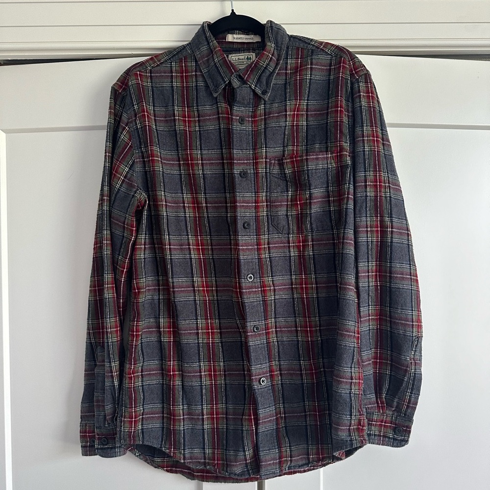 L.L. Bean Mens Flannel Long Sleeve Shirt Plaid Slighted Fitted